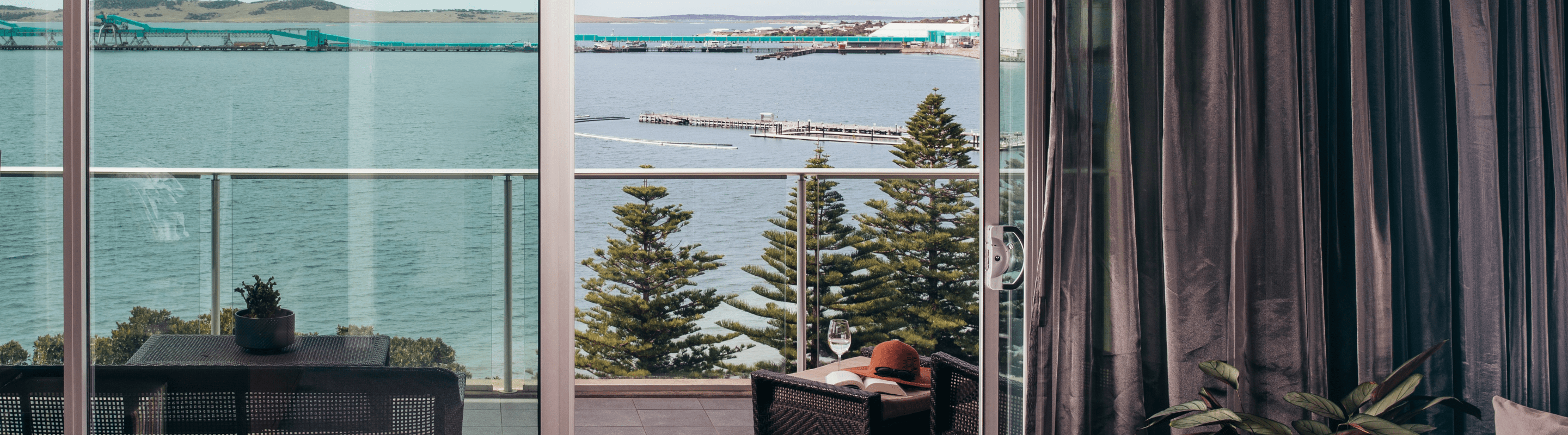 Luxury accommodation with ocean views on eyre peninsula.