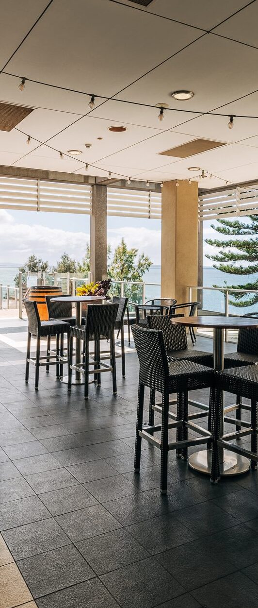Footy port lincoln hotel
